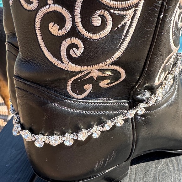 Tony Lama Black and Cream with Rhinestones Heeled Boots - Picture 2 of 9